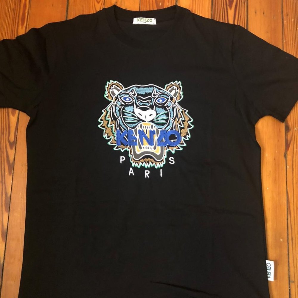 Kenzo Black T-shirt embroidery design